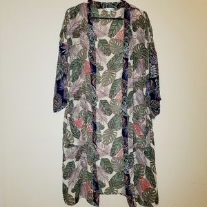 Time and Tru Tropical Bay Leaf Kimono with Pockets